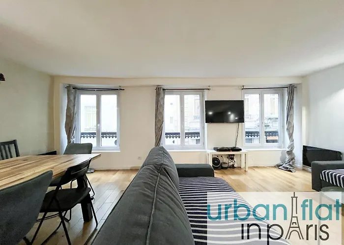 Urban Flat 89 - Charming 3 Bedroom Flat In Paris